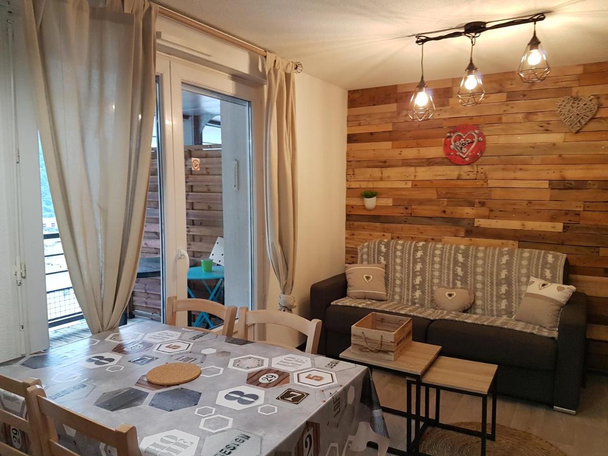 Bel Apt 4 Pers Dernier Etage Balcon Vue Montagne Люс-Сен-Совёр Экстерьер фото